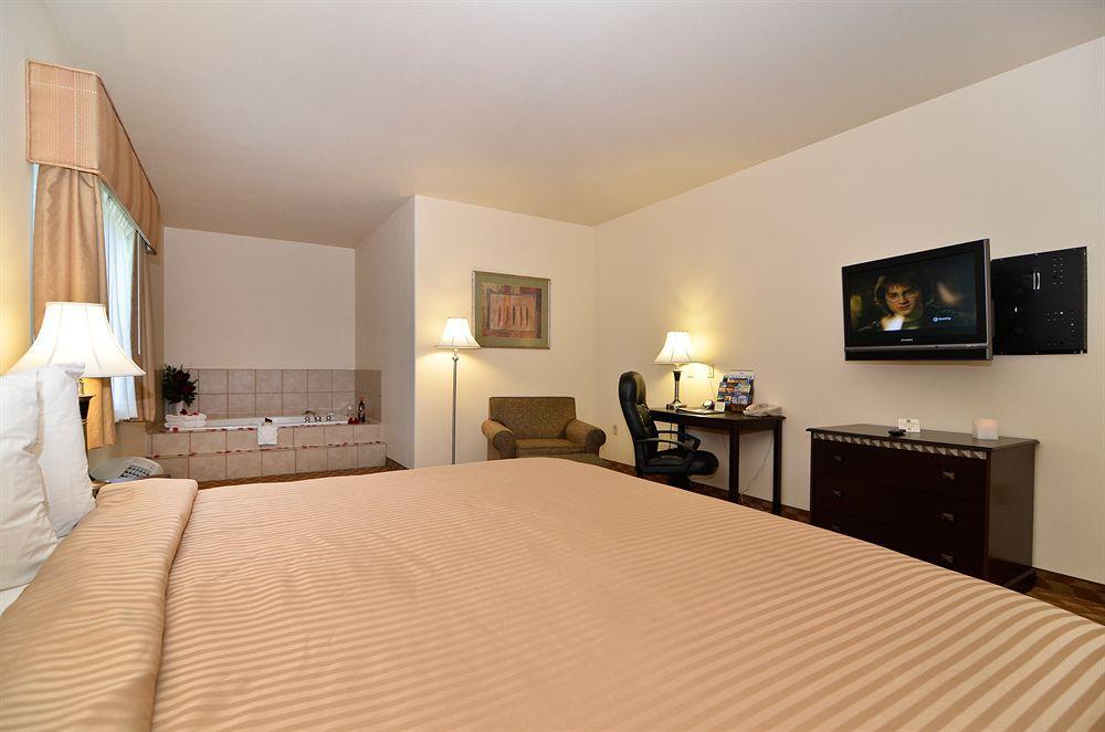 Best Western Plus Battleground Inn & Suites Battle Ground Esterno foto
