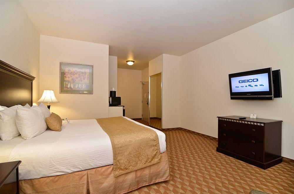 Best Western Plus Battleground Inn & Suites Battle Ground Esterno foto