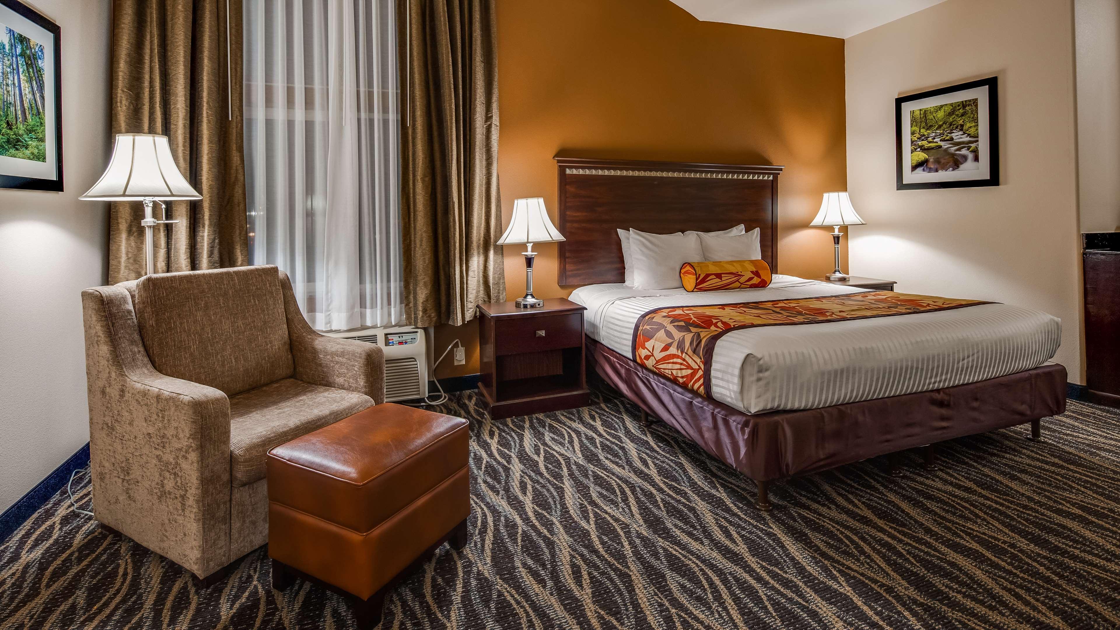 Best Western Plus Battleground Inn & Suites Battle Ground Esterno foto