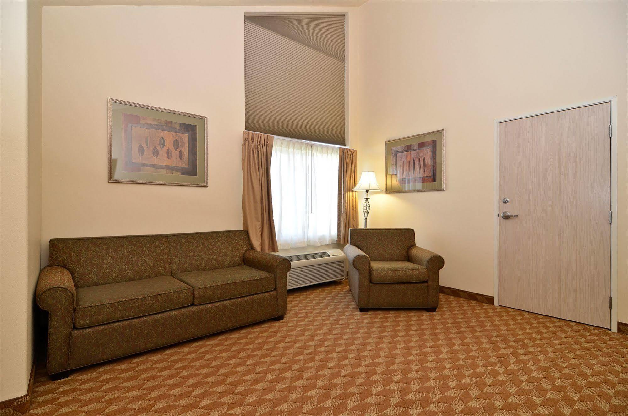 Best Western Plus Battleground Inn & Suites Battle Ground Esterno foto