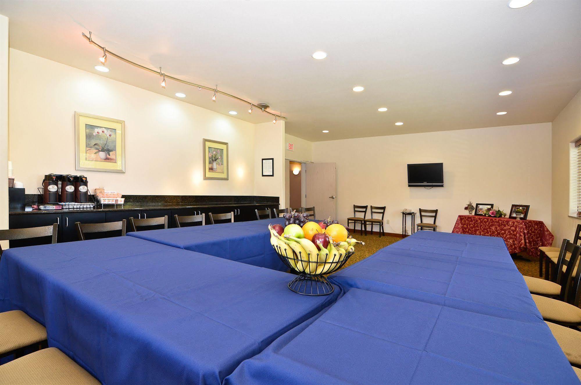 Best Western Plus Battleground Inn & Suites Battle Ground Esterno foto